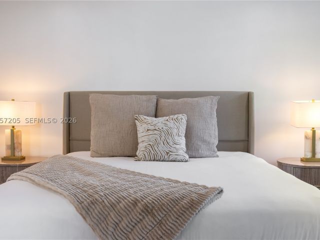 6-bedroom home for sale in Miami - 1651 SW 13th Ave - MondialRealty