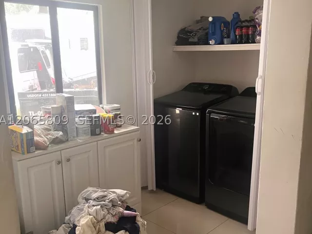 3-bedroom home for sale in Homestead - 29045 SW 157th Ave - MondialRealty