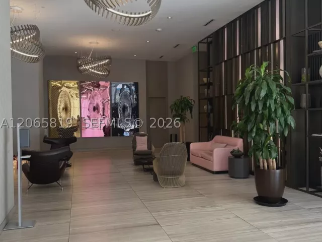 2-bedroom condo for rent in Hollywood - 4010 S Ocean Dr T3507 - MondialRealty