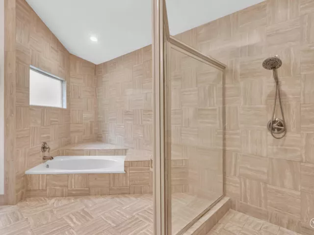 3-bedroom home for rent in Boca Raton - 22595 ESPLANADA Circle W - MondialRealty