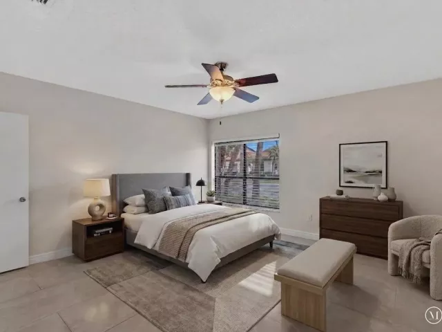 3-bedroom home for rent in Boca Raton - 22595 ESPLANADA Circle W - MondialRealty
