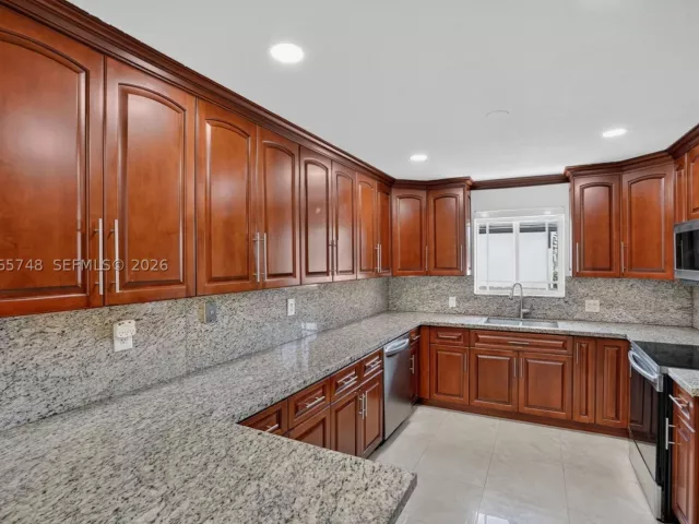 3-bedroom home for sale in Miami - 6010 SW 19 ST - MondialRealty