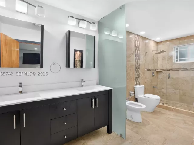 3-bedroom home for sale in Miami - 6010 SW 19 ST - MondialRealty