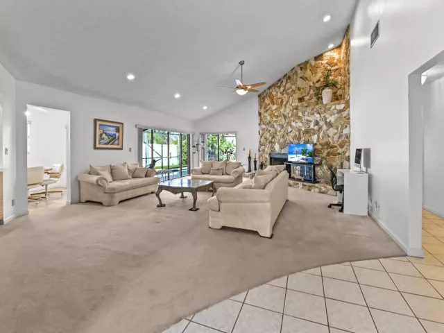 3-bedroom home for sale in Boca Raton - 7131 NW 3rd Avenue - MondialRealty