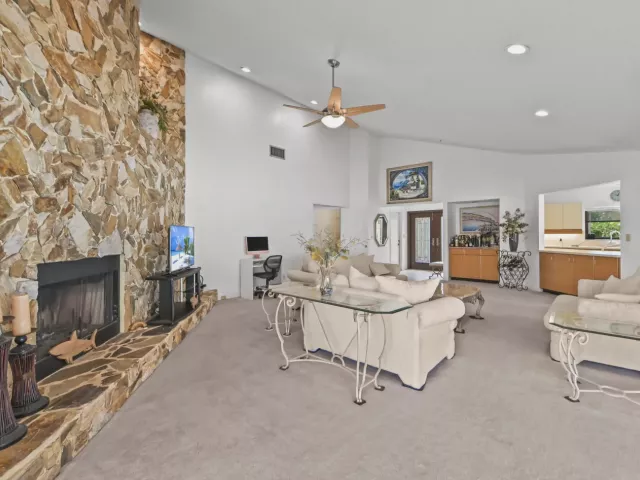 3-bedroom home for sale in Boca Raton - 7131 NW 3rd Avenue - MondialRealty