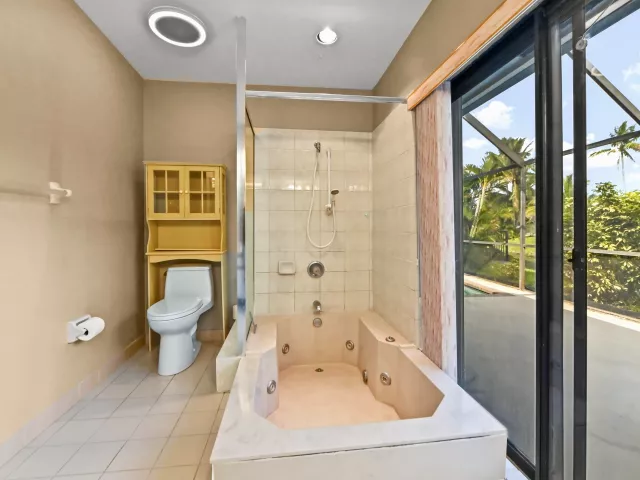 3-bedroom home for sale in Boca Raton - 7131 NW 3rd Avenue - MondialRealty