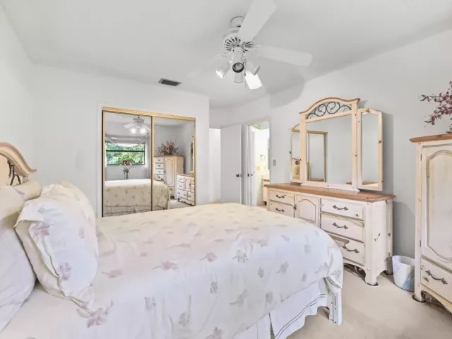 3-bedroom home for sale in Boca Raton - 7131 NW 3rd Avenue - MondialRealty
