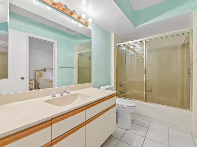 3-bedroom home for sale in Boca Raton - 7131 NW 3rd Avenue - MondialRealty
