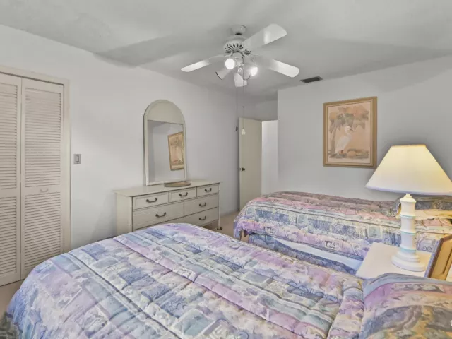 3-bedroom home for sale in Boca Raton - 7131 NW 3rd Avenue - MondialRealty