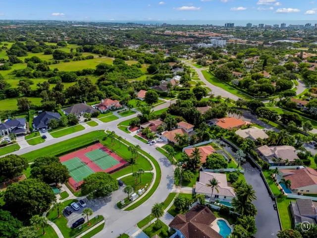 3-bedroom home for sale in Boca Raton - 7131 NW 3rd Avenue - MondialRealty