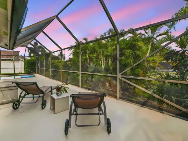 3-bedroom home for sale in Boca Raton - 7131 NW 3rd Avenue - MondialRealty