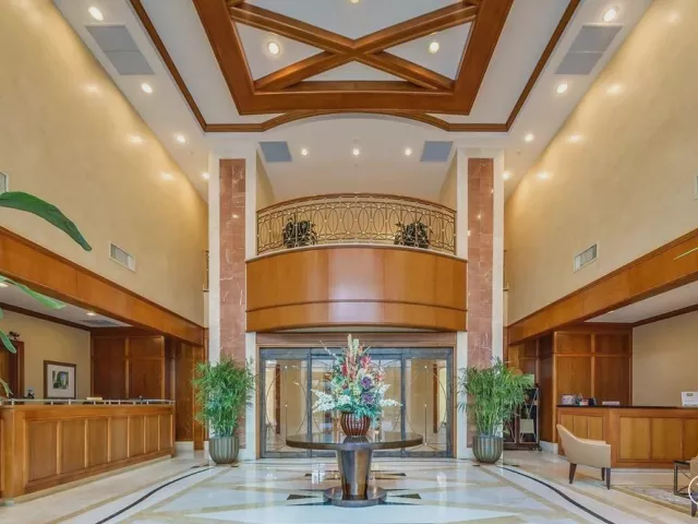2-bedroom condo for sale in Fort Lauderdale - 347 N New River Drive E 310 - MondialRealty