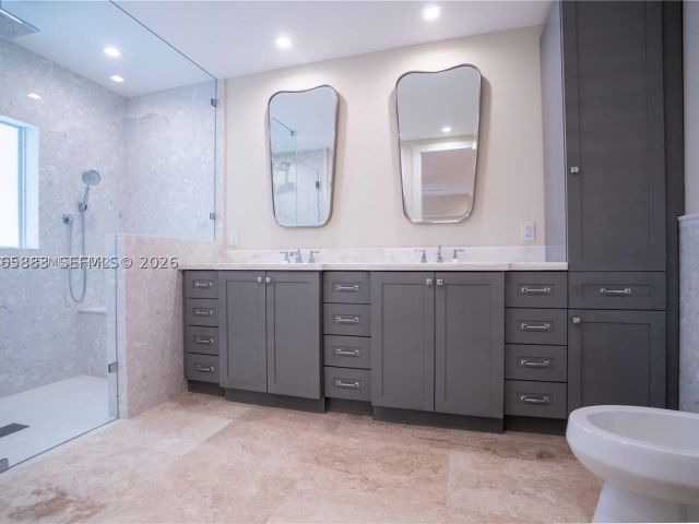 4-bedroom home for rent in Coral Gables - 4150 Monserrate St 4150 - MondialRealty