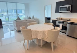 Apartment #1416 at Ivy