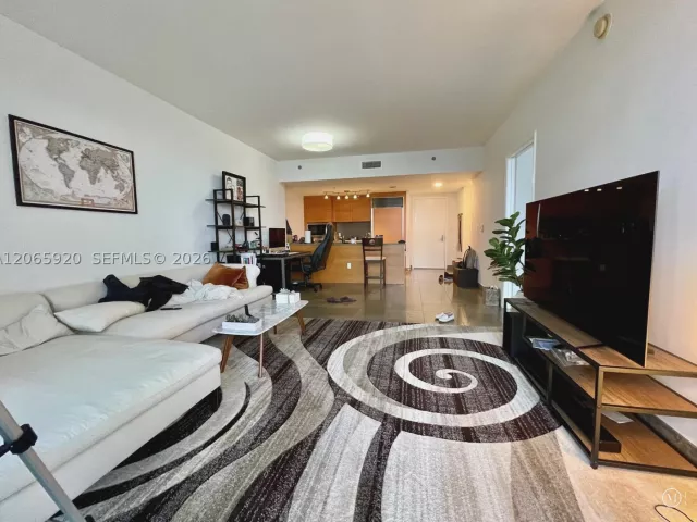 1-bedroom condo for rent in Miami - 465 BRICKELL AVENUE 4906 - MondialRealty