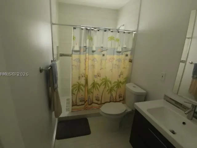 4-bedroom home for rent in Miami - 8811 SW 54th Ter 8811 - MondialRealty