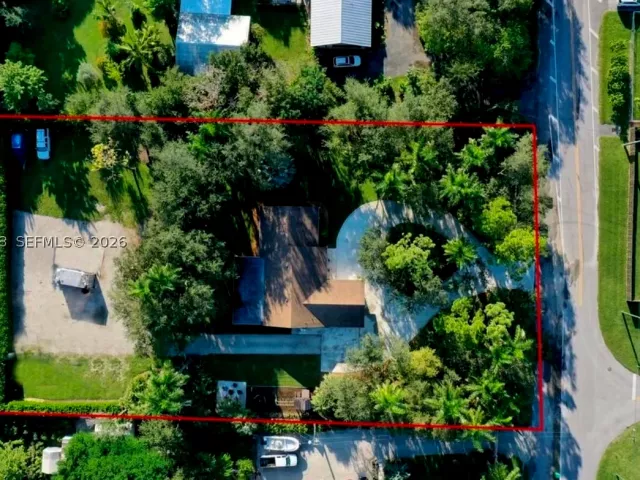 4-bedroom home for rent in Homestead - 19980 SW 324th St 19980 - MondialRealty