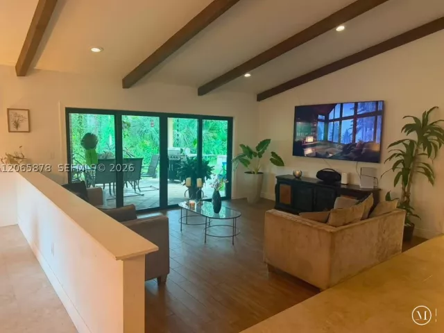4-bedroom home for rent in Homestead - 19980 SW 324th St 19980 - MondialRealty