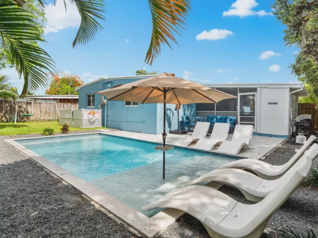 3-bedroom home for rent in Fort Lauderdale - 3305 SW 15th Street - MondialRealty