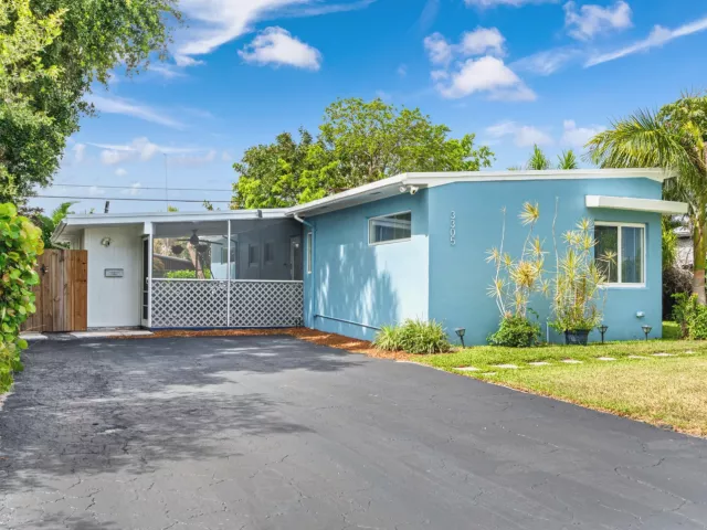 3-bedroom home for rent in Fort Lauderdale - 3305 SW 15th Street - MondialRealty