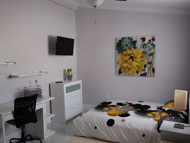 7-bedroom home for rent in Miami - 1435 SW 82nd Pl N/A - MondialRealty