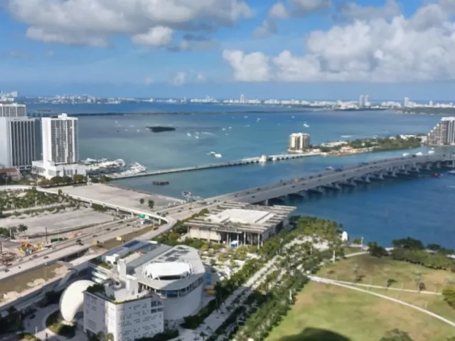 1-bedroom condo for rent in Miami -  - MondialRealty