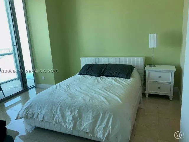 1-bedroom condo for rent in Miami -  - MondialRealty