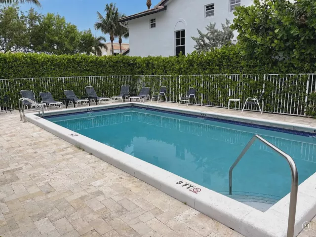 3-bedroom home for rent in Boca Raton - 350 SW 8TH Street 2 - MondialRealty