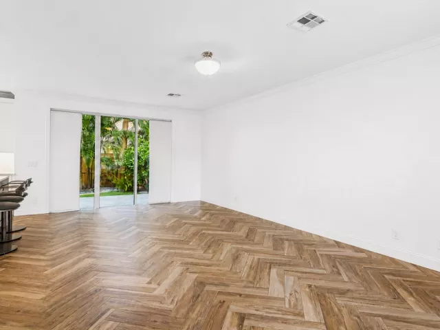 3-bedroom home for rent in Boca Raton - 350 SW 8TH Street 2 - MondialRealty