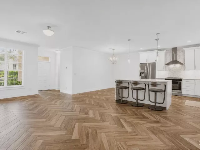 3-bedroom home for rent in Boca Raton - 350 SW 8TH Street 2 - MondialRealty