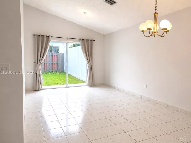 3-bedroom home for sale in Miami - 12706 SW 145th St - MondialRealty