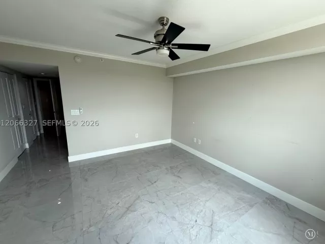 2-bedroom condo for sale in Fort Lauderdale - 610 W Las Olas Blvd 913N - MondialRealty