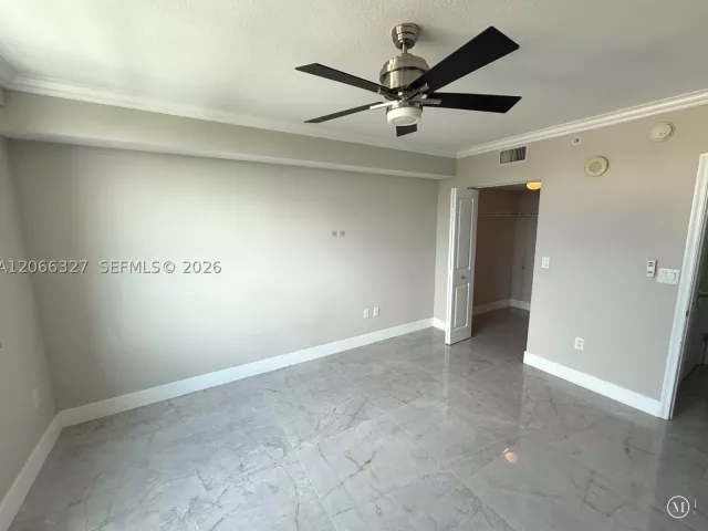 2-bedroom condo for sale in Fort Lauderdale - 610 W Las Olas Blvd 913N - MondialRealty