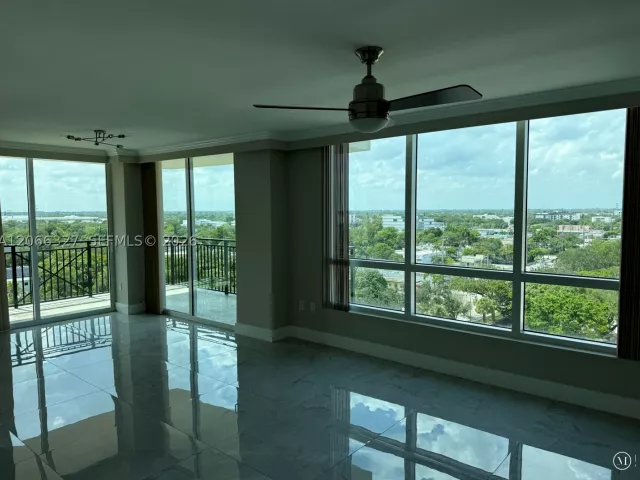 2-bedroom condo for sale in Fort Lauderdale - 610 W Las Olas Blvd 913N - MondialRealty