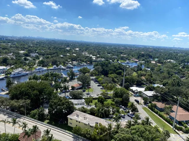 2-bedroom condo for sale in Fort Lauderdale - 610 W Las Olas Blvd 913N - MondialRealty