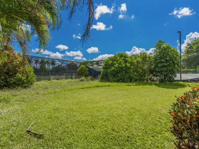 4-bedroom home for sale in Boca Raton - 19626 Sea Pines Way - MondialRealty