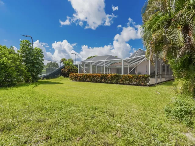 4-bedroom home for sale in Boca Raton - 19626 Sea Pines Way - MondialRealty