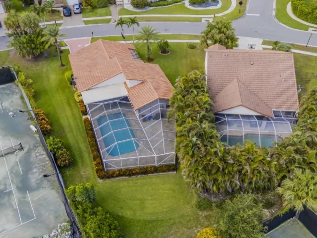 4-bedroom home for sale in Boca Raton - 19626 Sea Pines Way - MondialRealty