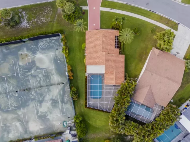 4-bedroom home for sale in Boca Raton - 19626 Sea Pines Way - MondialRealty