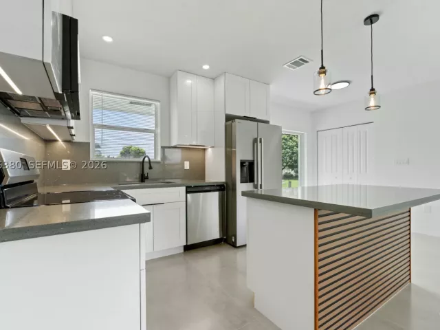 3-bedroom home for sale in Homestead - 1500 NW 11th St - MondialRealty