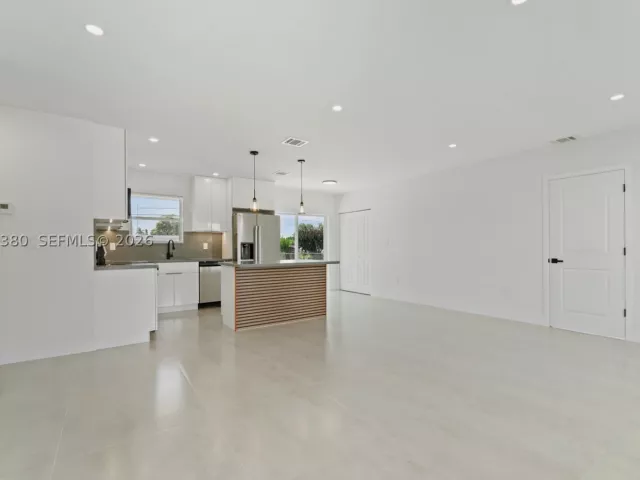 3-bedroom home for sale in Homestead - 1500 NW 11th St - MondialRealty