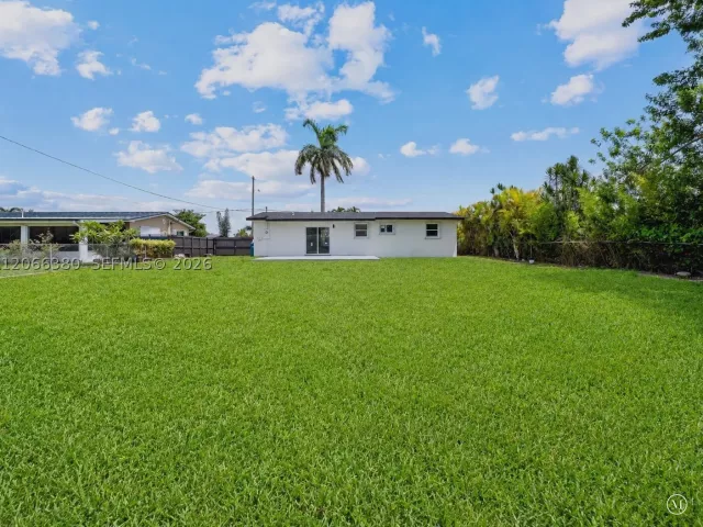 3-bedroom home for sale in Homestead - 1500 NW 11th St - MondialRealty