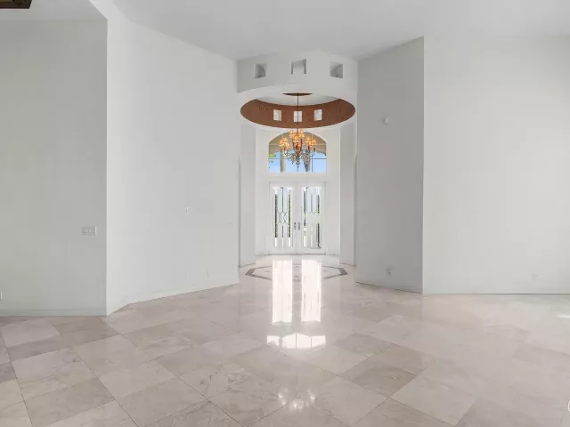 4-bedroom home for sale in Delray Beach - 7700 Bella Verde Way - MondialRealty