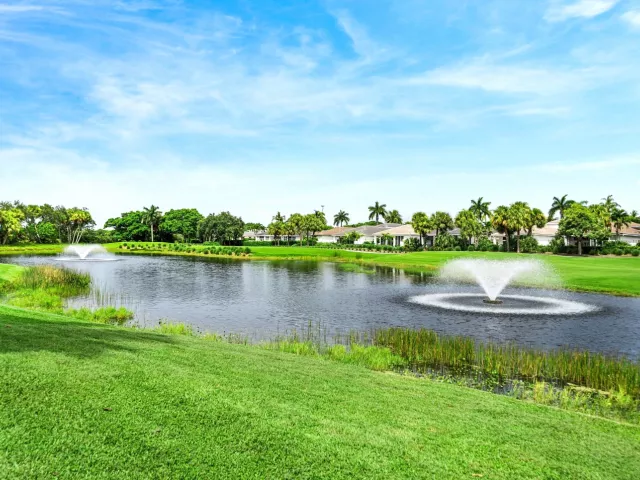 4-bedroom home for sale in Delray Beach - 7700 Bella Verde Way - MondialRealty