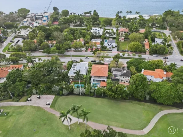 4-bedroom home for rent in Miami Beach - 5831 Alton Rd - MondialRealty