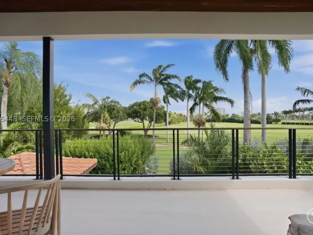 4-bedroom home for rent in Miami Beach - 5831 Alton Rd - MondialRealty