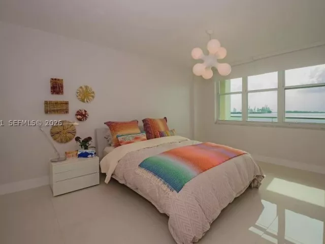 2-bedroom condo for rent in Miami - 800 Claughton Island Dr 704 - MondialRealty