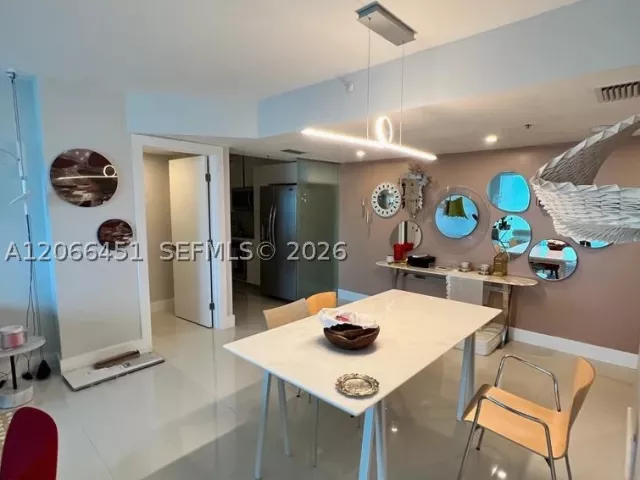 2-bedroom condo for rent in Miami - 800 Claughton Island Dr 704 - MondialRealty