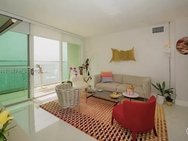 2-bedroom condo for rent in Miami - 800 Claughton Island Dr 704 - MondialRealty