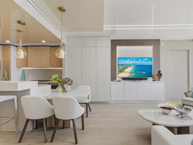 2-bedroom condo for rent in Pompano Beach - 900 N OCEAN Boulevard N 905 - MondialRealty